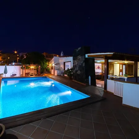 Punta Negra Heated Pool Tenerifesummervillas *