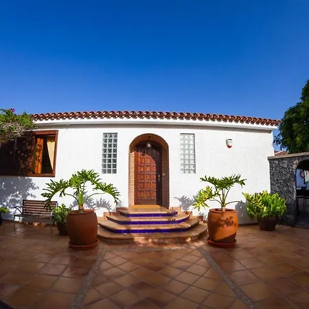 Punta Negra Heated Pool Tenerifesummervillas Vila